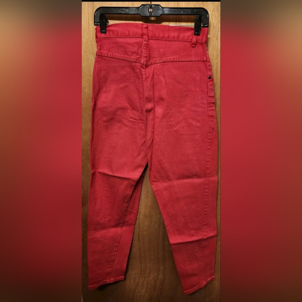 Flash Sale: Women's Red Jeans - Picture 2 of 5